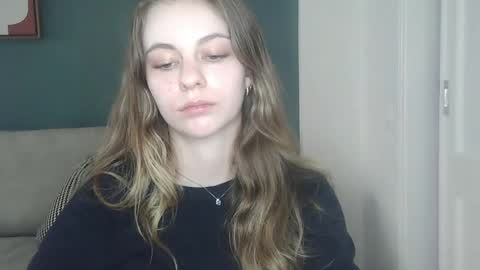 Snapshot of ariacreazy chatting on 09/20/25, 03:13 AriaCreazy online show from 09/20/25, 03:13