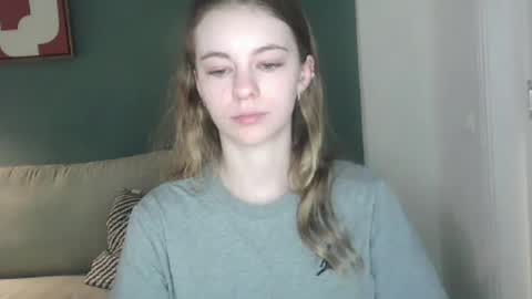 Snapshot of ariacreazy chatting on 09/29/25, 06:29 AriaCreazy online show from 09/29/25, 06:29