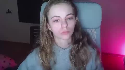 Snapshot of ariacreazy chatting on 11/15/25, 04:14 AriaCreazy online show from 11/15/25, 04:14