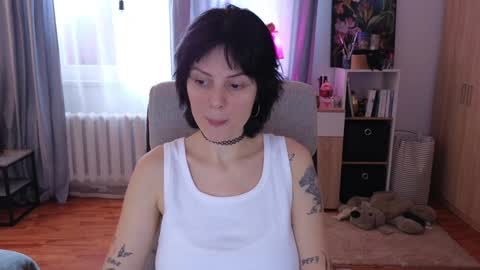 Adriana online show from 02/05/25, 12:27