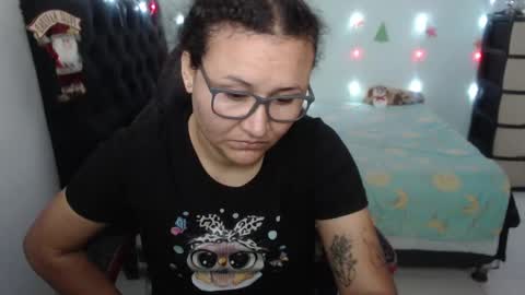 Snapshot of ariadna_6 chatting on 12/18/24, 06:03 ...Ariana... online show from 12/18/24, 06:03