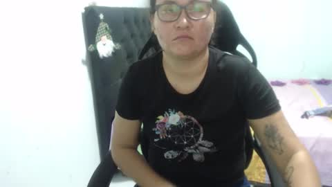 ...Ariana... online show from 11/19/25, 06:52