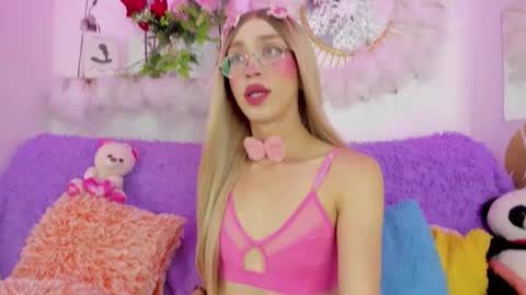 Angel online show from 02/19/26, 06:53