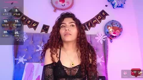 Snapshot of ariadna_tr chatting on 12/20/24, 03:21 Ari online show from 12/20/24, 03:21