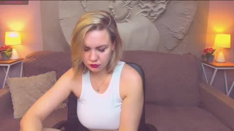 ariaeven online show from 04/10/26, 07:35