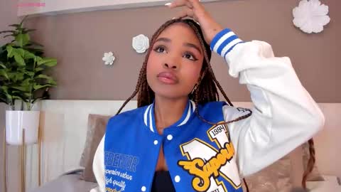 Aria Foster online show from 01/11/26, 03:00