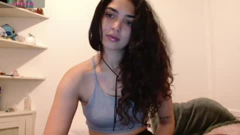 Snapshot of ariagal chatting on 06/24/26, 02:38 ariagal online show from 06/24/26, 02:38