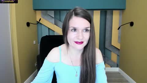 Snapshot of ariagrays chatting on 09/20/25, 09:05 AriaGray online show from 09/20/25, 09:05