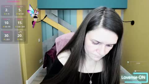 Snapshot of ariagrays chatting on 12/04/25, 02:59 AriaGray online show from 12/04/25, 02:59