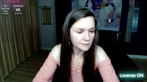 AriaGray online show from 05/17/26, 09:11