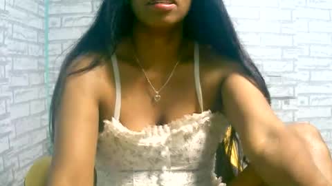 Snapshot of ariah13 chatting on 06/29/26, 04:41 ariah13 online show from 06/29/26, 04:41