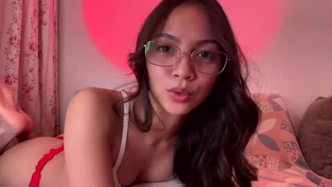 Aria Mariz online show from 11/23/25, 04:12