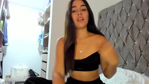 Aria Montgomery online show from 12/21/24, 03:47