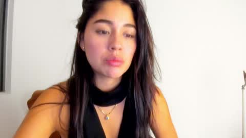 Snapshot of ariamontgomeryyy chatting on 07/05/26, 08:21 Aria Montgomery online show from 07/05/26, 08:21