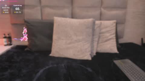 ariana__parker online show from 05/15/26, 04:41