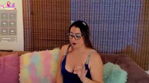 Snapshot of ariana_cross_ chatting on 05/06/26, 04:45 Ariana Cruz online show from 05/06/26, 04:45