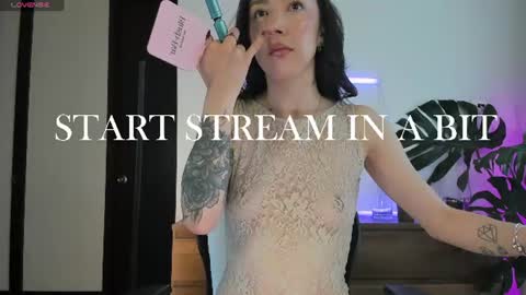 Snapshot of ariana_fitl chatting on 06/25/26, 05:17 DaniAri - dimension X at night NY time online show from 06/25/26, 05:17