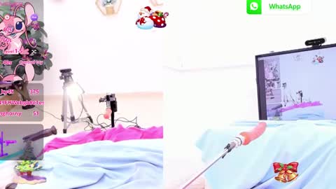 Snapshot of ariana_girl_ chatting on 12/24/24, 10:55 ariana girl online show from 12/24/24, 10:55