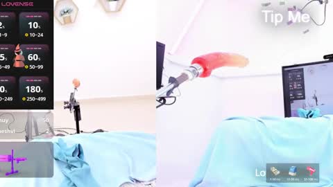 Snapshot of ariana_girl_ chatting on 02/18/25, 11:08 ariana girl online show from 02/18/25, 11:08