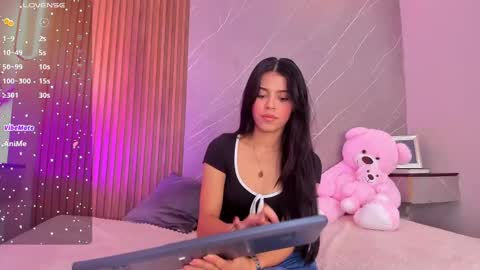 Ariana online show from 09/12/25, 12:38