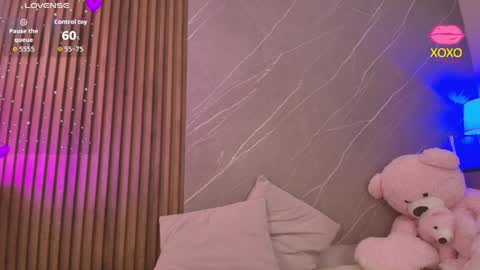 Ariana online show from 05/22/26, 12:11