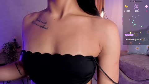 Ariana online show from 12/21/25, 09:22