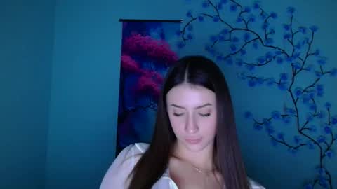 Ariana online show from 11/27/25, 01:02