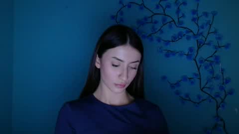 Ariana online show from 12/22/25, 12:35