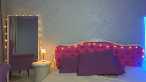 Ariana online show from 12/11/24, 12:23