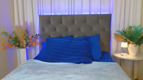 Snapshot of ariana_petite chatting on 03/16/26, 12:38 Ariana online show from 03/16/26, 12:38