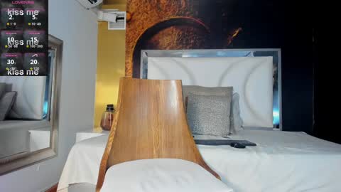 Ariana  online show from 02/05/25, 05:41