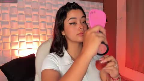 Ariana  online show from 09/13/25, 01:33