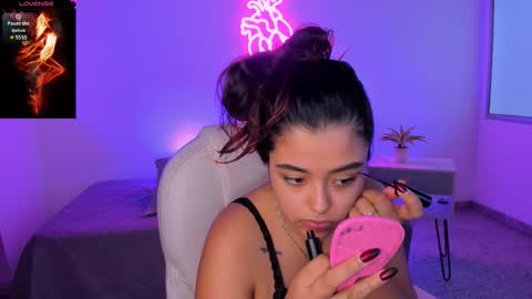 Ariana  online show from 11/13/25, 12:26