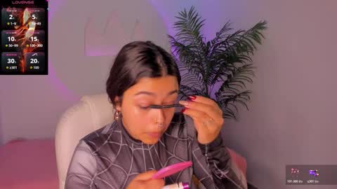 Ariana  online show from 11/19/25, 12:49