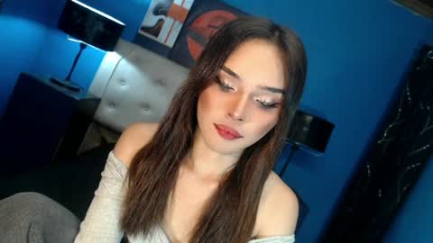 Snapshot of ariana_queen_hugecock69 chatting on 03/29/26, 09:53 Arian online show from 03/29/26, 09:53