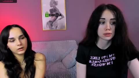 ariana_ross7 online show from 11/16/25, 08:25