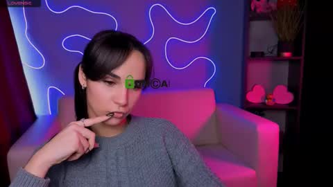 ariana_ross7 online show from 11/24/25, 10:26