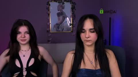 ariana_ross7 online show from 01/06/26, 08:23