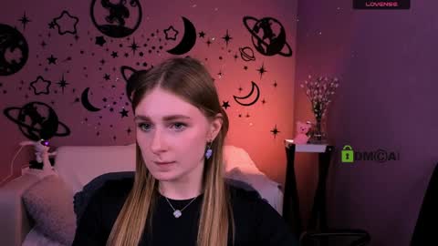 ariana_ross7 online show from 04/07/26, 07:25