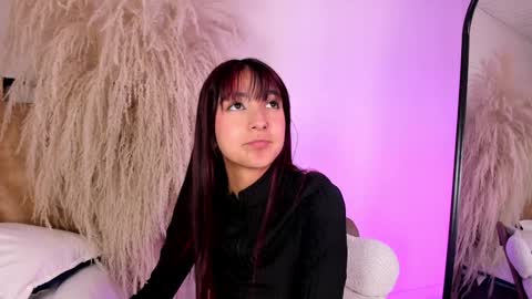 Snapshot of ariana_rosse__ chatting on 01/09/25, 03:44 Ariana online show from 01/09/25, 03:44