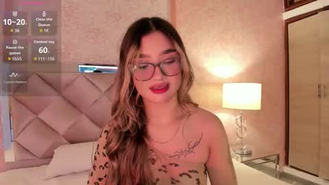 Snapshot of ariana_villada chatting on 03/01/26, 03:30 Ari online show from 03/01/26, 03:30