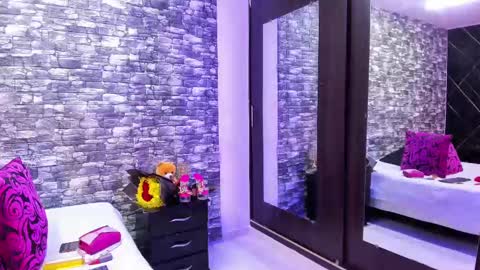 Snapshot of arianaablack chatting on 02/17/25, 12:59 Ariana online show from 02/17/25, 12:59