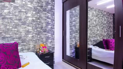 Snapshot of arianaablack chatting on 03/04/25, 12:12 Ariana online show from 03/04/25, 12:12