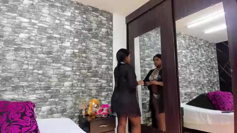 Snapshot of arianaablack chatting on 03/07/25, 12:23 Ariana online show from 03/07/25, 12:23