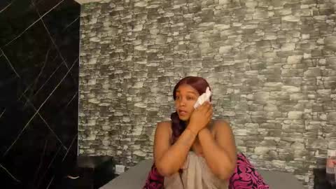 Snapshot of arianaablack chatting on 09/27/25, 12:21 Ariana online show from 09/27/25, 12:21