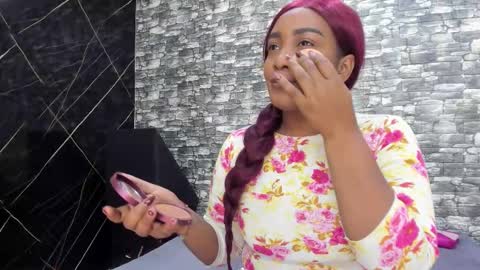 Snapshot of arianaablack chatting on 12/05/25, 12:03 Ariana online show from 12/05/25, 12:03