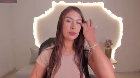 Snapshot of arianadumont chatting on 06/20/26, 11:13 Ariana Dumont online show from 06/20/26, 11:13