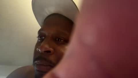 arianagrandeculo online show from 11/30/25, 03:27