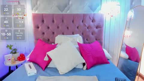 Snapshot of arianarougee chatting on 07/10/26, 04:17 ArianaRougee online show from 07/10/26, 04:17
