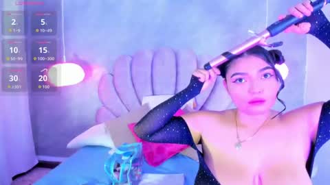 Snapshot of arianarougee chatting on 07/19/26, 10:30 ArianaRougee online show from 07/19/26, 10:30